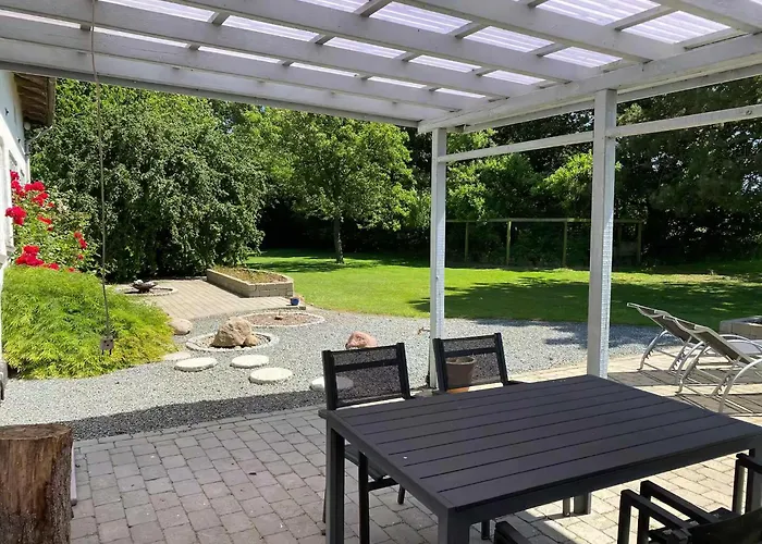 Spacious Country Near Forest And Border Holiday home *